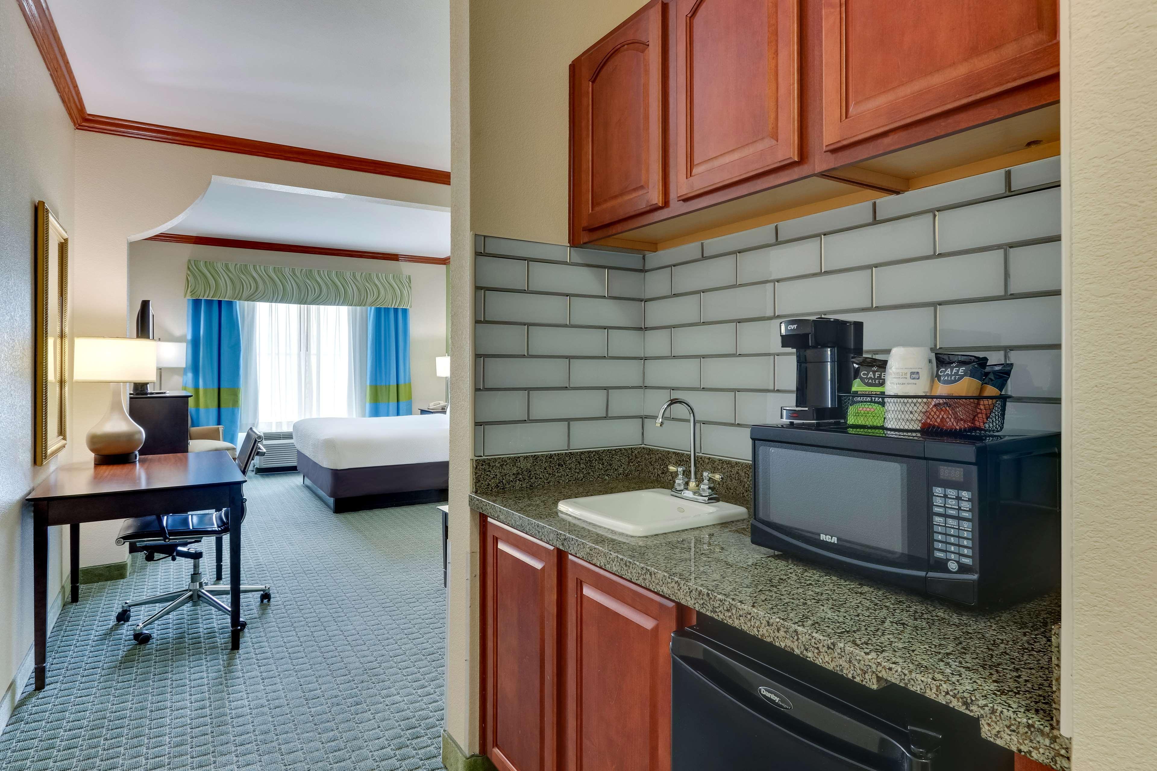 Comfort Inn & Suites Waco Esterno foto
